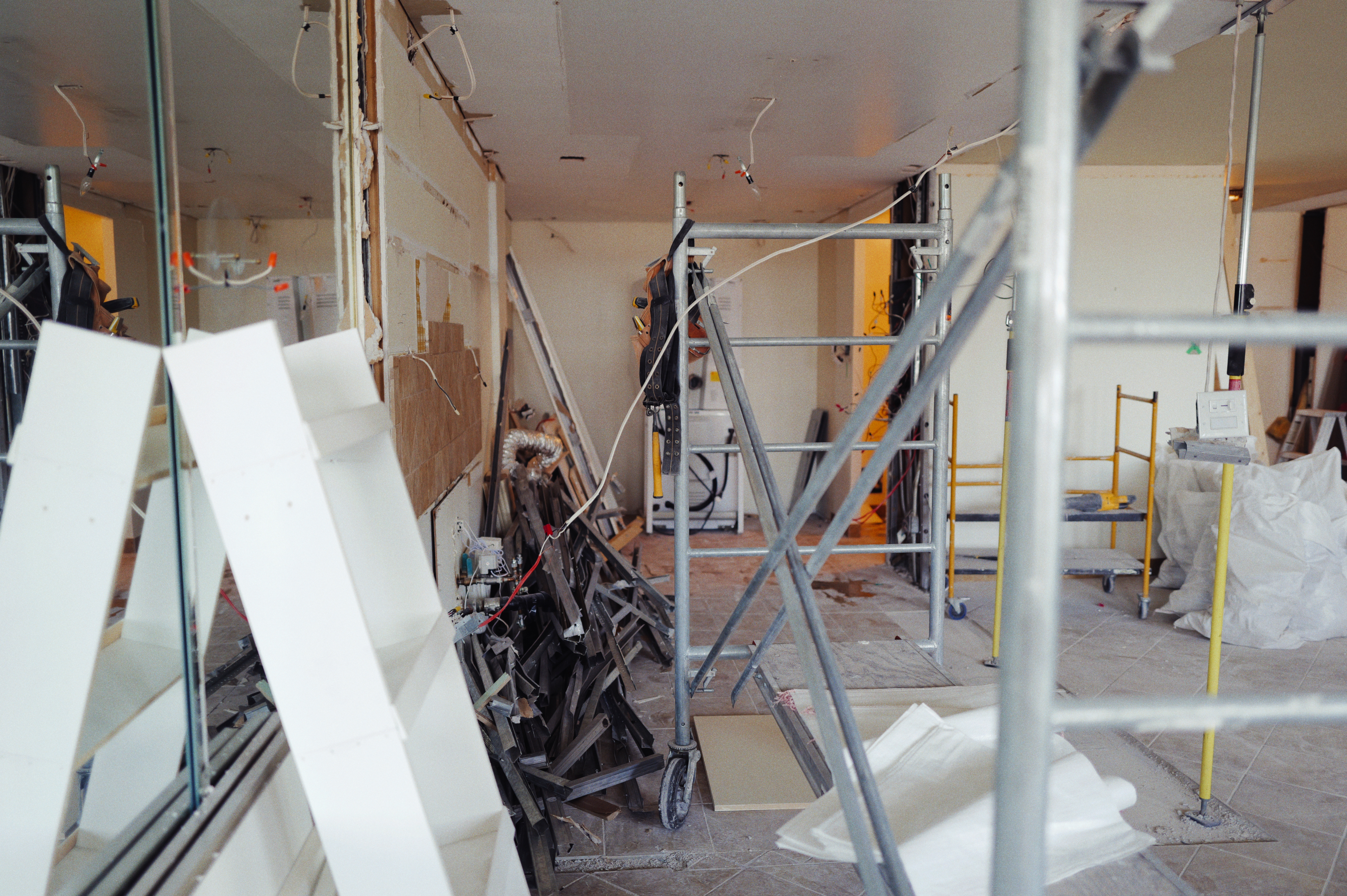Pluto_Demolition_LivingRoom_3