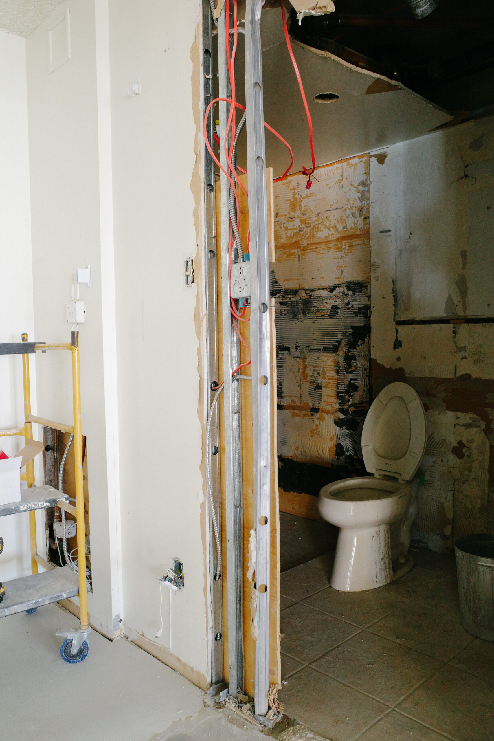 PlutoConstruction_08_bathroom2